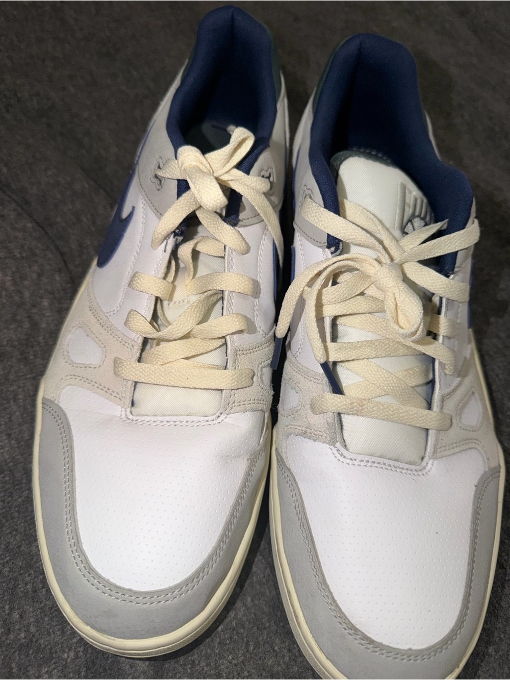 Nike Men's White, Navy & Cream Low-Top Athletic Sneakers